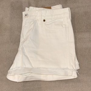 Madewell white denim shorts 29
